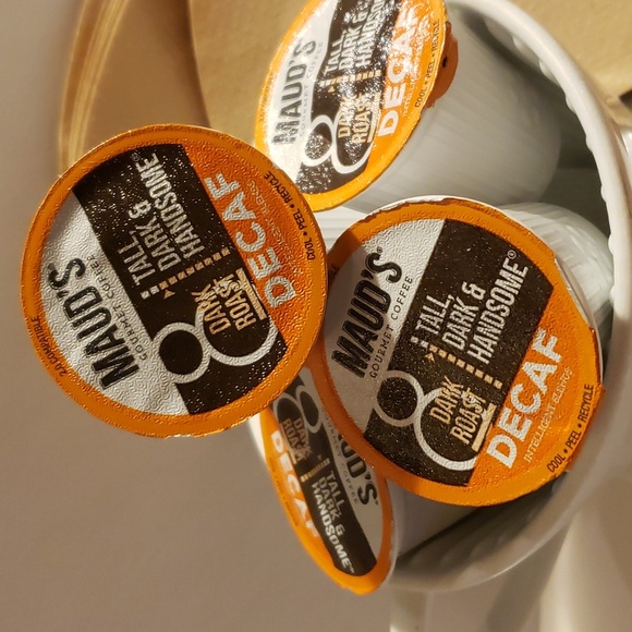 KEURIG K-Cups - MAUD'S DARK ROAST DECAF -Tall, Dark & Handsome - 12 Count - Picture 2 of 4